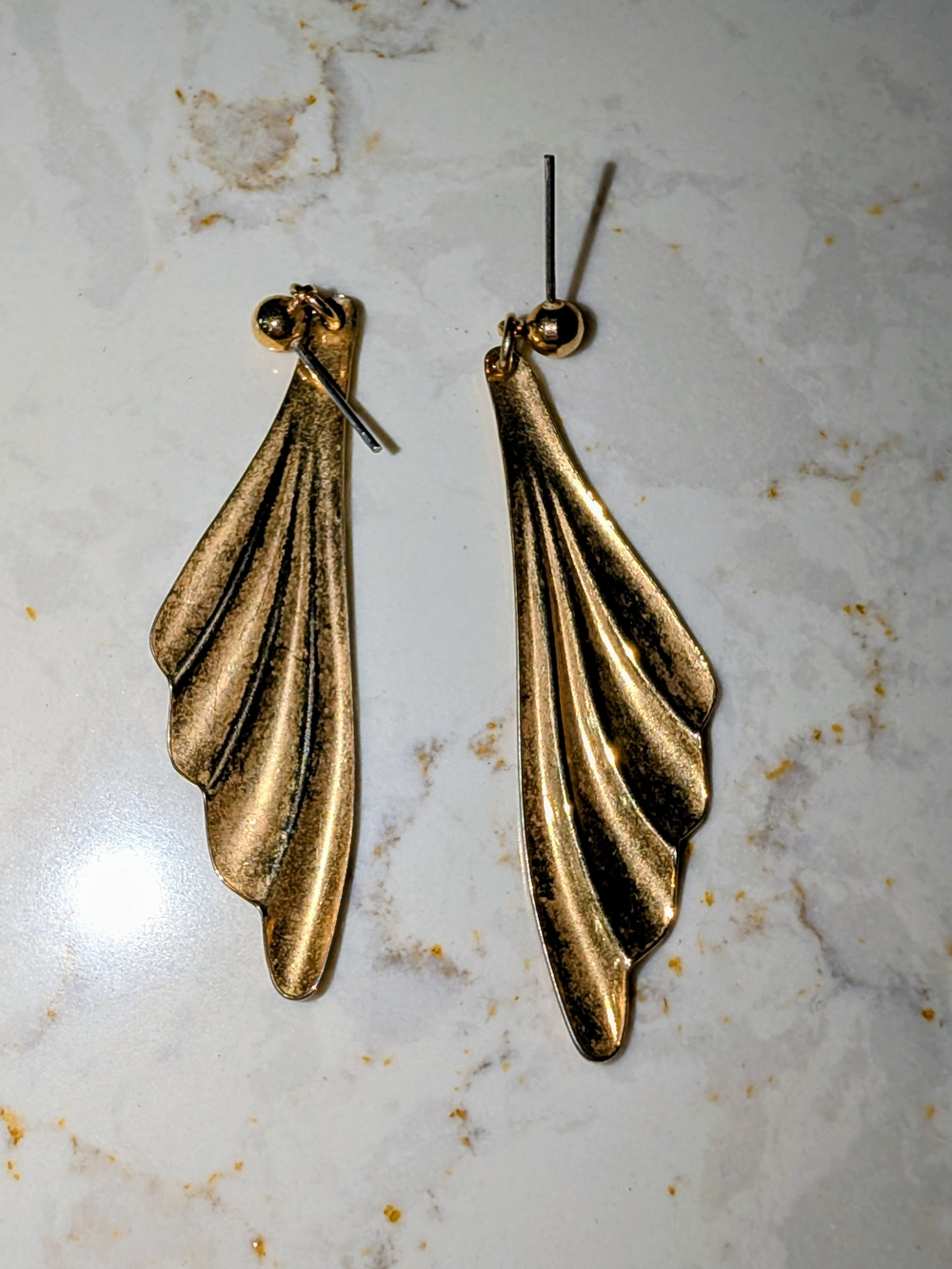 Vintage Gold Tone Sculptural Leaf Wing Dangle Earrings Pierced 2.25” Statement